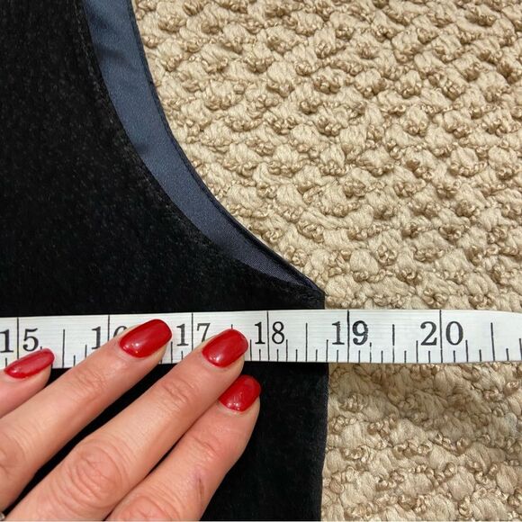 Ladies‎ Quarters Brand Black Suede Snap Button Vest Size Medium - Picture 9 of 14